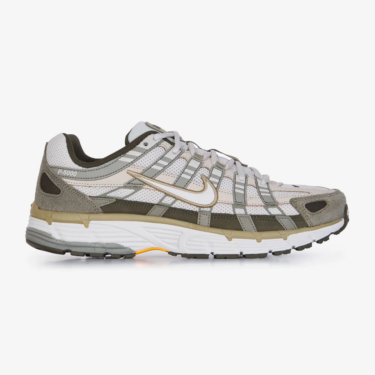 ZAPATILLAS NIKE P-6000 COLOR MARRÓN CLARO Y NEGRO, TALLA 9.5 HOMBRE