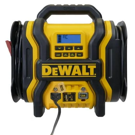 ARRANCADOR DE BATERIA PORTATIL DEWALT 2000AMP