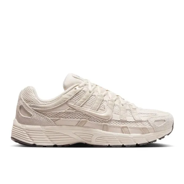 NIKE P-6000 SE PARA HOMBRE- BEIGE/NEGRO